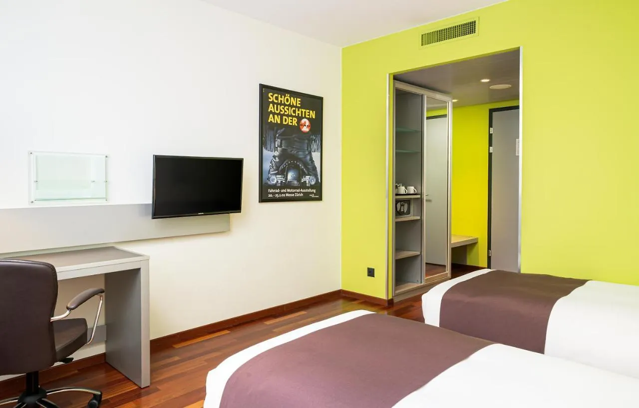 Holiday Inn Zuerich Messe By Ihg Hotel