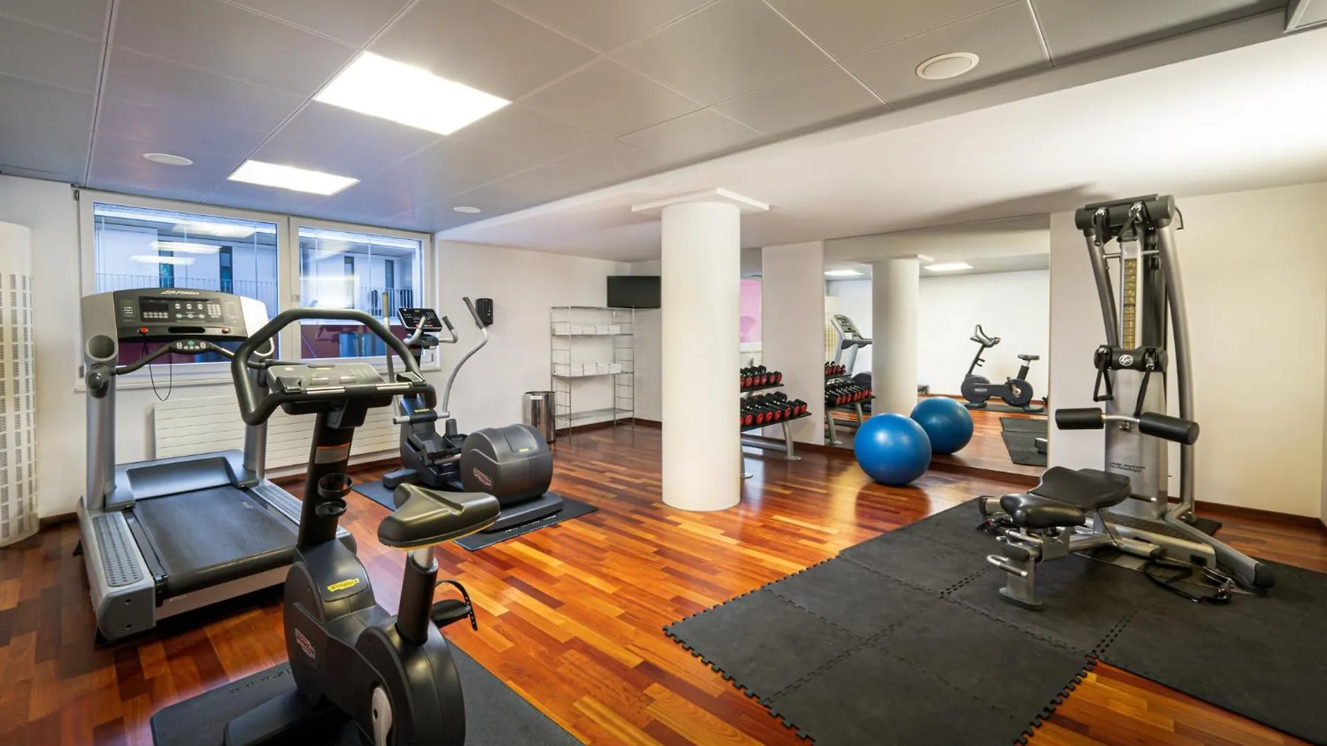 Holiday Inn Zuerich Messe By Ihg Zurich
