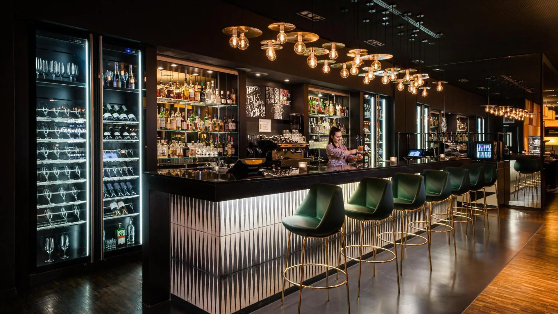 Hotel Holiday Inn Zuerich Messe By Ihg