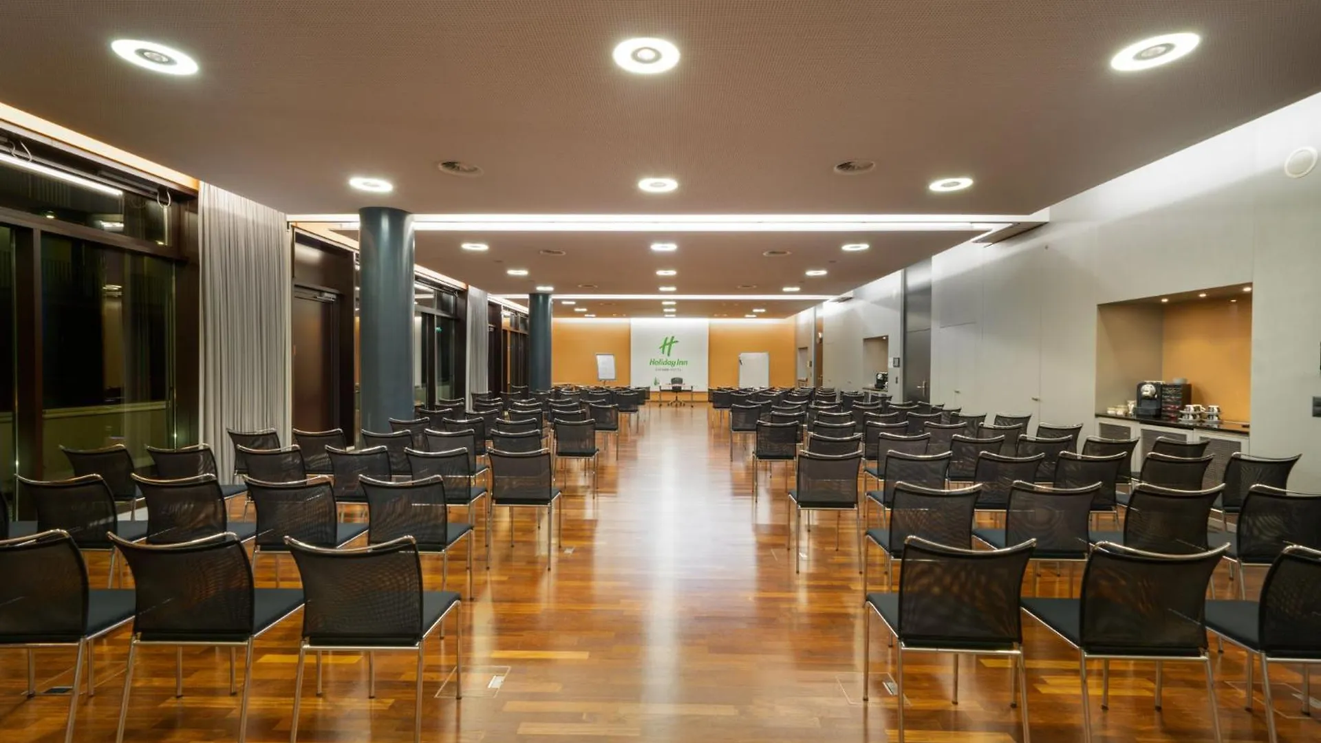 Holiday Inn Zuerich Messe, An Ihg Hotel